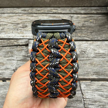Lade das Bild in den Galerie-Viewer, Paracord Watchband compatible with Samsung Galaxy Watch Ultra, Galaxy Watch 8, Galaxy Watch 7, Galaxy Watch 6, Galaxy Watch 5, Galaxy Watch 4, Galaxy Watch 3 (watch not included).