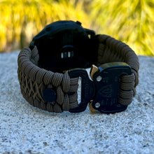 Cargar imagen en el visor de la galería, Quick Release Paracord Watchband, personalized to replace bands for Garmin 20mm, 22mm and 26mm|Coyote brown