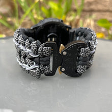 Load image into Gallery viewer, Quick Release Paracord Watchband, personalized to replace bands for Garmin 20mm, 22mm and 26mm|Black|Charcoal.