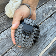 Cargar imagen en el visor de la galería, Paracord Buds case compatible with PowerBeats Pro, AirPods Pro 1, 2, 3, AirPods 3 & 4, Galaxy Buds 3/3 Pro(earbuds and case not included).