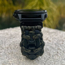 Lade das Bild in den Galerie-Viewer, Quick Release Paracord Watchband, personalized to replace bands for Garmin 20mm, 22mm and 26m|Camo|Beads|Hex nuts.