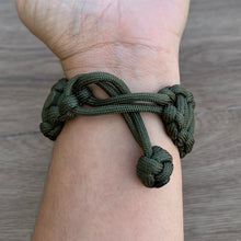 Cargar imagen en el visor de la galería, Paracord Watch Band compatible with Apple Watch Series 1, 2, 3, 4, 5, 6, 7, 8, 9, Ultra, Ultra 2 & SE (watch not included)