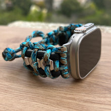 Lade das Bild in den Galerie-Viewer, Paracord Watch Band compatible with Apple Watch Series 1, 2, 3, 4, 5, 6, 7, 8, 9, Ultra, Ultra 2 & SE (watch not included)
