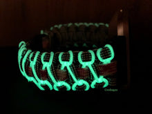 Lade das Bild in den Galerie-Viewer, Paracord Watch Band compatible with Fitbit Versa 1, Versa Lite, Versa 2, Versa 3, Versa 4, Sense, Sense 2 (watch not included).