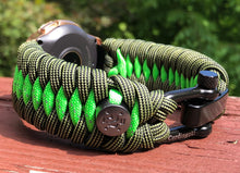 Load image into Gallery viewer, Samsung Galaxy Watch Band, Galaxy 42mm, Galaxy 46mm, Gear S3 Frontier, Gear S3 Classic, Gear Sport, 550 Paracord Watch Band.