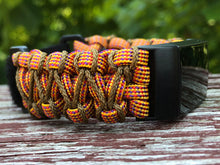 Lade das Bild in den Galerie-Viewer, Paracord Watch Band compatible with Fitbit Charge 2, Charge 3, Charge 4 & Charge 5 (Watch not included)