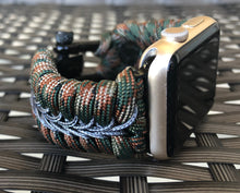 Lade das Bild in den Galerie-Viewer, Paracord Watch Band compatible with Apple Watch Series 1, 2, 3, 4, 5, 6, 7 & SE (watch not included)