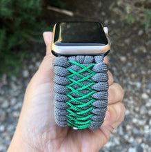 Charger l'image dans la galerie, Paracord Watch Band compatible with Apple Watch Series 1, 2, 3, 4, 5, 6, 7, 8, Ultra & SE (watch not included)