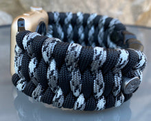 Cargar imagen en el visor de la galería, Paracord Watch Band compatible with Apple Watch Series 1, 2, 3, 4, 5, 6, 7, 8, 9, Ultra, Ultra 2 & SE (watch not included)