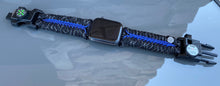 Lade das Bild in den Galerie-Viewer, Paracord Watch Band compatible with Apple Watch Series 1, 2, 3, 4, 5, 6, 7 & SE (watch not included)