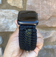 Lade das Bild in den Galerie-Viewer, Paracord Watch Band compatible with Apple Watch Series 1, 2, 3, 4, 5, 6, 7 & SE (watch not included)