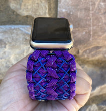 Lade das Bild in den Galerie-Viewer, Paracord Watch Band compatible with Apple Watch Series 1, 2, 3, 4, 5, 6, 7 & SE (watch not included)