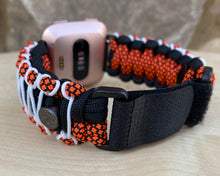 Charger l'image dans la galerie, Paracord Watch Band compatible with Fitbit Versa 1, Versa Lite, Versa 2, Versa 3, Versa 4, Sense, Sense 2 (watch not included).