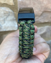 Lade das Bild in den Galerie-Viewer, Paracord Watch Band compatible with Fitbit Charge 2, Charge 3, Charge 4 & Charge 5 (Watch not included)