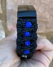 Lade das Bild in den Galerie-Viewer, Paracord Watch Band compatible with Fitbit Charge 2, Charge 3, Charge 4, Charge 5 & Charge 6 (Watch not included)