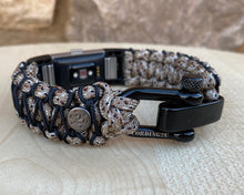 Lade das Bild in den Galerie-Viewer, Paracord Watch Band compatible with Fitbit Charge 2, Charge 3, Charge 4 & Charge 5 (Watch not included)