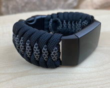Lade das Bild in den Galerie-Viewer, Paracord Watch Band compatible with Fitbit Charge 2, Charge 3, Charge 4 & Charge 5 (Watch not included)