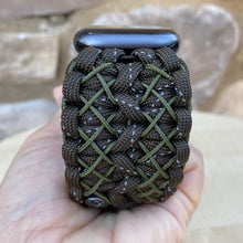 Lade das Bild in den Galerie-Viewer, Paracord Watch Band compatible with Apple Watch Series 1, 2, 3, 4, 5, 6, 7 & SE (watch not included)
