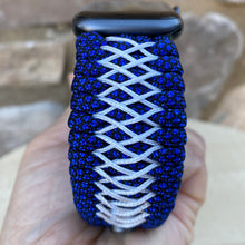 Lade das Bild in den Galerie-Viewer, Paracord Watch Band compatible with Apple Watch Series 1, 2, 3, 4, 5, 6, 7 & SE (watch not included)