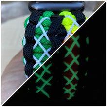 Lade das Bild in den Galerie-Viewer, Paracord Watch Band compatible with Apple Watch Series 1, 2, 3, 4, 5, 6, 7 & SE (watch not included)