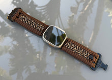 Lade das Bild in den Galerie-Viewer, Personalized Paracord Watch Band for Apple Watch Series 1-11, Ultra, Ultra 2, Ultra 3, and SE (watch not included).

