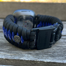 Lade das Bild in den Galerie-Viewer, Paracord Watch Band compatible with Fitbit Versa 1, Versa Lite, Versa 2, Versa 3, Versa 4, Sense, Sense 2 (watch not included).
