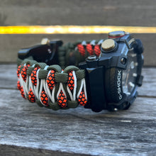 Lade das Bild in den Galerie-Viewer, Personalized Paracord Watchband compatible with Casio G-SHOCK (watch not included)
