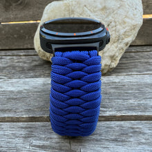 Load image into Gallery viewer, Paracord Watchband compatible with Samsung Galaxy Watch Ultra, Galaxy Watch 3, Galaxy Watch 4, Galaxy Watch 5, Galaxy Watch 6, Galaxy Watch 7 (watch not included).
