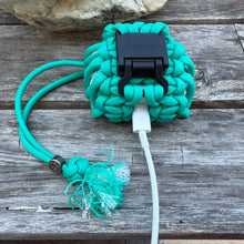 Charger l&#39;image dans la galerie, Paracord Buds case compatible with PowerBeats Pro, AirPods Pro 1 and 2, AirPods 3 and 4, Galaxy Buds 3/3 Pro(earbuds and case not included).
