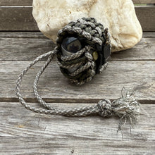 Charger l&#39;image dans la galerie, Paracord Buds case compatible with PowerBeats Pro, AirPods Pro 1 and 2, AirPods 3 and 4, Galaxy Buds 3/3 Pro(earbuds and case not included).

