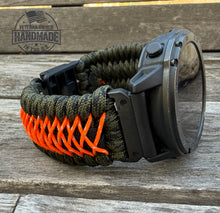 Cargar imagen en el visor de la galería, Quick Fit Paracord Watchband, personalized to replace bands for Garmin 20mm, 22mm and 26mm|Reflective Orange|Olive Drab.
