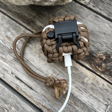 Charger l&#39;image dans la galerie, Paracord Buds case compatible with PowerBeats Pro, AirPods Pro 1 and 2, AirPods 3 and 4, Galaxy Buds 3/3 Pro(earbuds and case not included).
