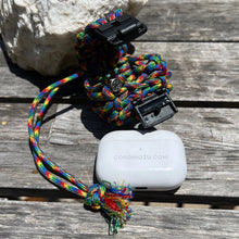 Charger l&#39;image dans la galerie, Paracord Buds case compatible with PowerBeats Pro, AirPods Pro 1 and 2, AirPods 3 and 4, Galaxy Buds 3/3 Pro(earbuds and case not included).
