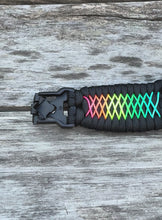 Charger et lire la vidéo dans la visionneuse de la Galerie, Personalized Paracord Watch Band for Apple Watch Series 1-11, Ultra, Ultra 2, Ultra 3, and SE (watch not included).
