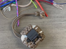Charger et lire la vidéo dans la visionneuse de la Galerie, Paracord Buds case compatible with PowerBeats Pro, AirPods Pro 1 and 2, AirPods 3 and 4, Galaxy Buds 3/3 Pro(earbuds and case not included).
