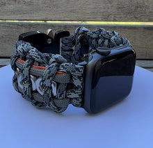 Cargar y reproducir el video en el visor de la galería, Paracord Watch Band compatible with Apple Watch  Series 1, 2, 3, 4, 5, 6, 7, 8, 9, Ultra, Ultra 2 &amp; SE (watch not included)
