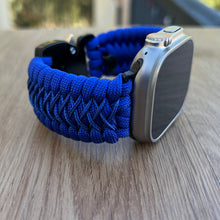 Lade das Bild in den Galerie-Viewer, Paracord Watch Band compatible with Apple Watch  Series 1, 2, 3, 4, 5, 6, 7, 8, Ultra &amp; SE (watch not included).
