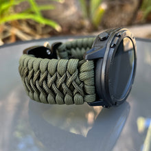 Load image into Gallery viewer, Paracord Watchband compatible with Garmin Approach, D2, Descent, Enduro, Epix (Gen 2), Fenix, Forerunner 935/955, Instinct, MARQ, Tactix, Quatix (watch not included).
