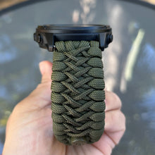 Cargar imagen en el visor de la galería, Paracord Watchband compatible with Garmin Approach, D2, Descent, Enduro, Epix (Gen 2), Fenix, Forerunner 935/955, Instinct, MARQ, Tactix, Quatix (watch not included).
