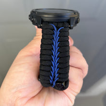 Cargar imagen en el visor de la galería, Paracord Watchband compatible with Garmin Approach, D2, Descent, Enduro, Epix (Gen 2), Fenix, Forerunner 935/955, Instinct, MARQ, Tactix, Quatix (watch not included).
