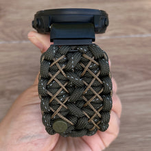 Cargar imagen en el visor de la galería, Paracord Watchband compatible with Garmin Approach, D2, Descent, Enduro, Epix (Gen 2), Fenix, Forerunner 230/235/630/735XT/935/955, Instinct, MARQ, Tactix, Quatix (watch not included).
