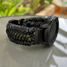 Lade das Bild in den Galerie-Viewer, Paracord Watchband compatible with Garmin Approach, D2, Descent, Enduro, Epix (Gen 2), Fenix, Forerunner 230/235/630/735XT/935/955, Instinct, MARQ, Tactix, Quatix (watch not included).
