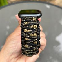 Cargar imagen en el visor de la galería, Paracord Watch Band compatible with Fitbit Versa 1, Versa Lite, Versa 2, Versa 3, Versa 4, Sense, Sense 2 (watch not included).
