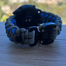 Cargar imagen en el visor de la galería, Paracord Watchband compatible with Garmin Approach, D2, Descent, Enduro, Epix (Gen 2), Fenix, Forerunner 230/235/630/735XT/935/955, Instinct, MARQ, Tactix, Quatix (watch not included).
