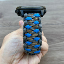 Cargar imagen en el visor de la galería, Paracord Watchband compatible with Garmin Approach, D2, Descent, Enduro, Epix (Gen 2), Fenix, Forerunner 230/235/630/735XT/935/955, Instinct, MARQ, Tactix, Quatix (watch not included).
