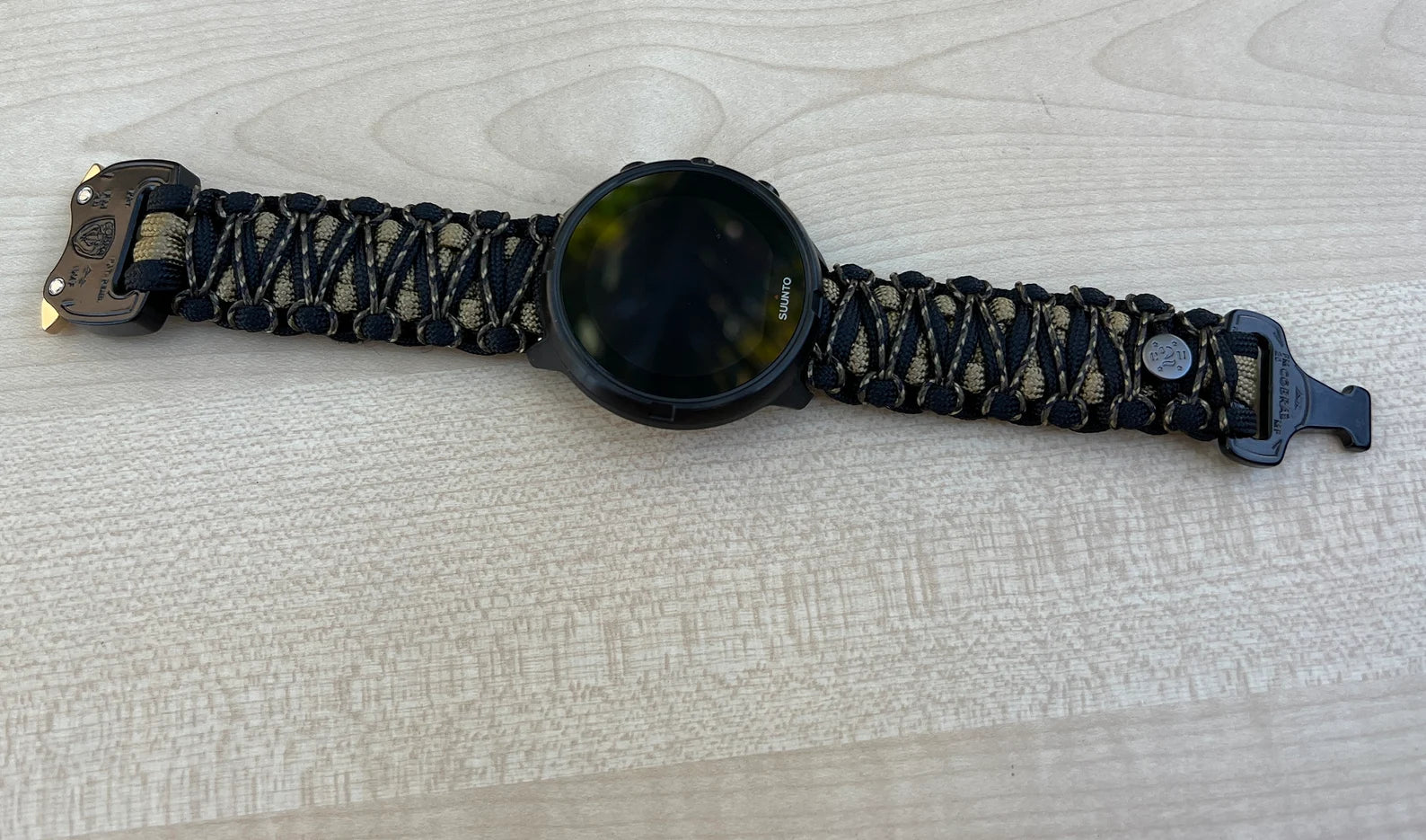 Suunto core paracord watch top band