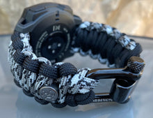 Charger l&#39;image dans la galerie, Paracord Watchband compatible with Garmin Approach, D2, Descent, Enduro, Epix (Gen 2), Fenix, Forerunner 935/955, Instinct, MARQ, Tactix, Quatix (watch not included).
