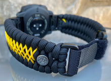 Charger l&#39;image dans la galerie, Paracord Watchband compatible with Garmin Approach, D2, Descent, Enduro, Epix (Gen 2), Fenix, Forerunner 935/955, Instinct, MARQ, Tactix, Quatix (watch not included).
