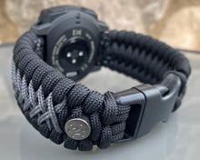 Charger l&#39;image dans la galerie, Paracord Watchband compatible with Garmin Approach, D2, Descent, Enduro, Epix (Gen 2), Fenix, Forerunner 935/955, Instinct, MARQ, Tactix, Quatix (watch not included).
