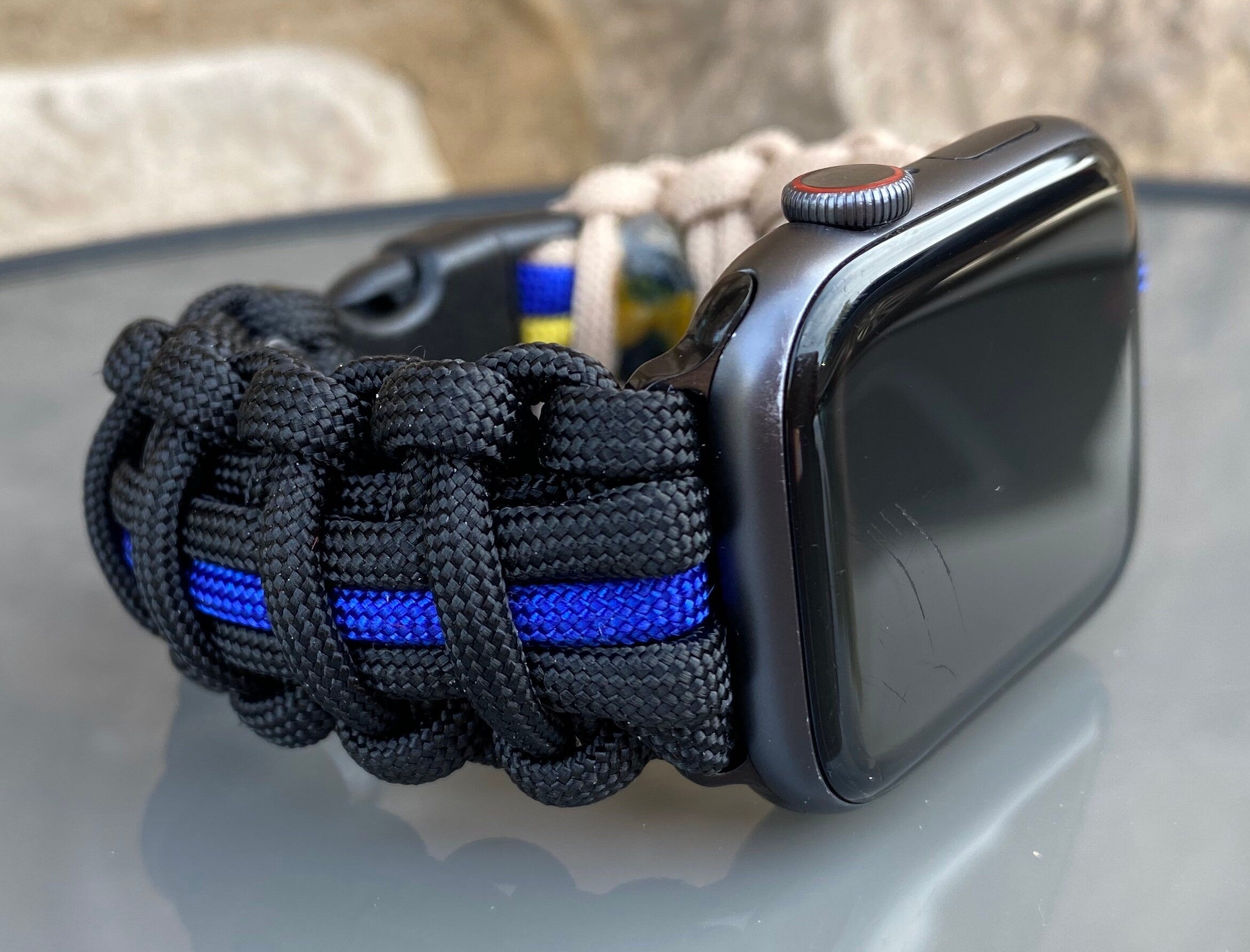 Thin blue on sale line apple watch